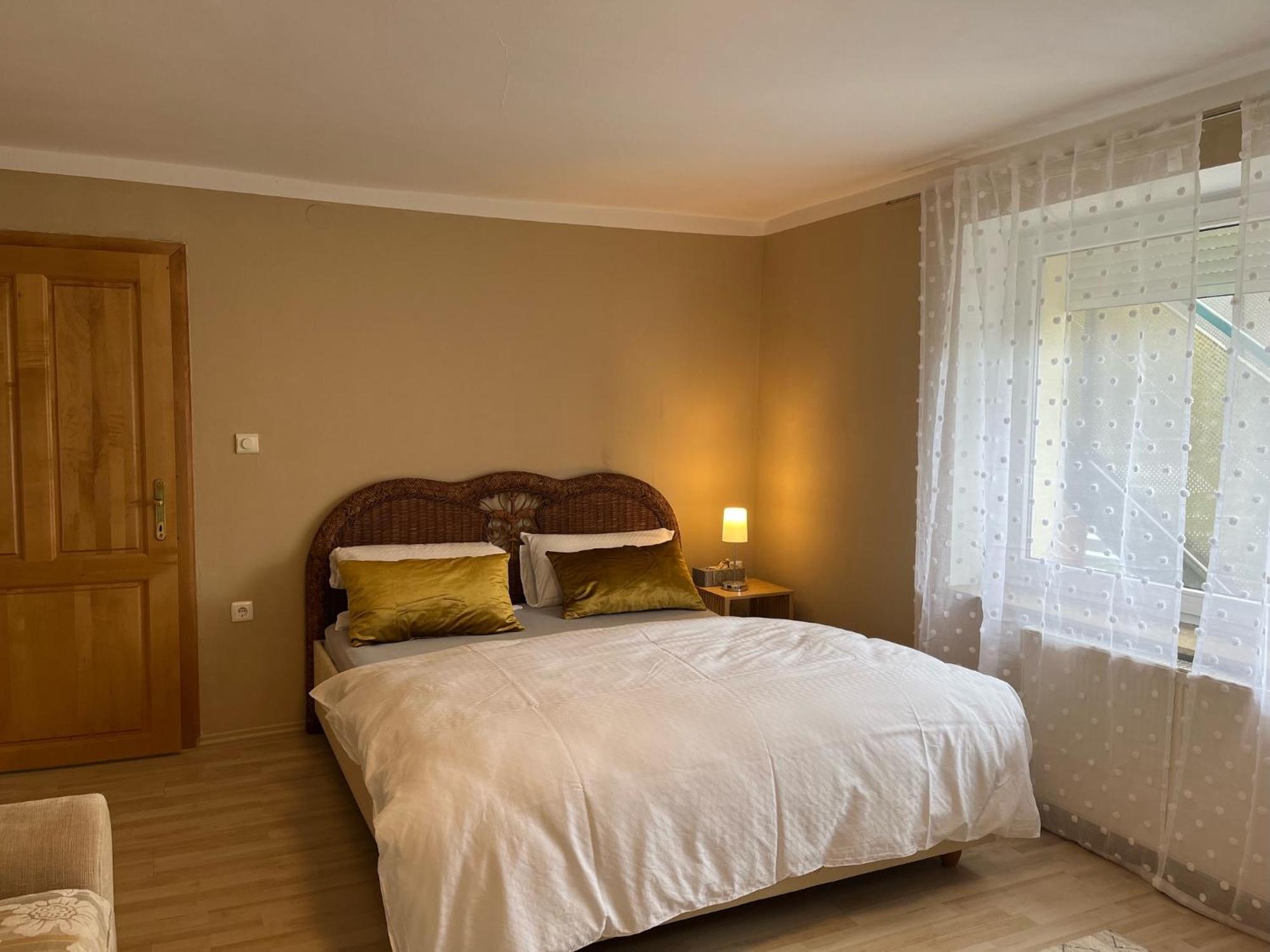 Wohnung Mit Dachterasse Absberg Buitenkant foto